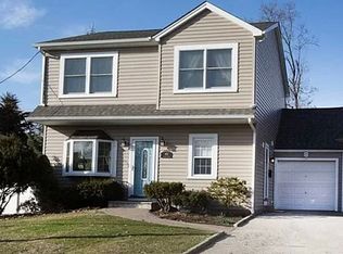 46 Ranger Rd, Dumont, NJ 07628