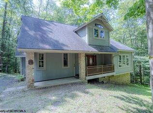 174 Sumac Ln, Terra Alta, WV 26764