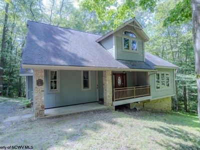 174 Sumac Ln, Terra Alta, WV, 26764