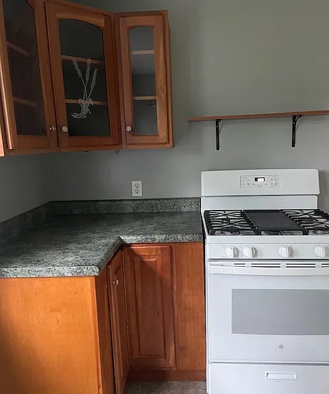 407 N Glenwood Ave — Photo 5