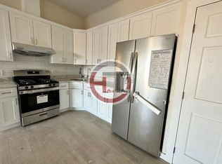 3552 E Tremont Ave #2A, Bronx, NY 10465