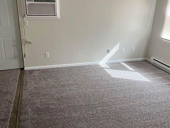 3rd image of 116 E Church St APT 1