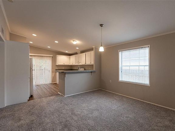 5th image of 4612 Blue Meadow Dr