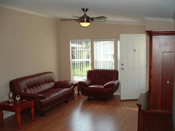 2nd image of 1737 Balsam Ave
