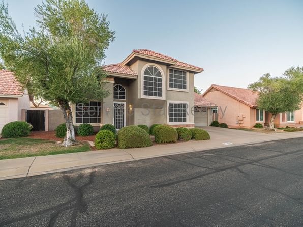 3924 E Orchid Ln