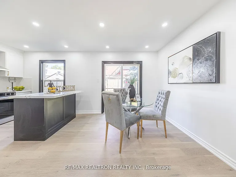 14 Grassmere Ct — Photo 7