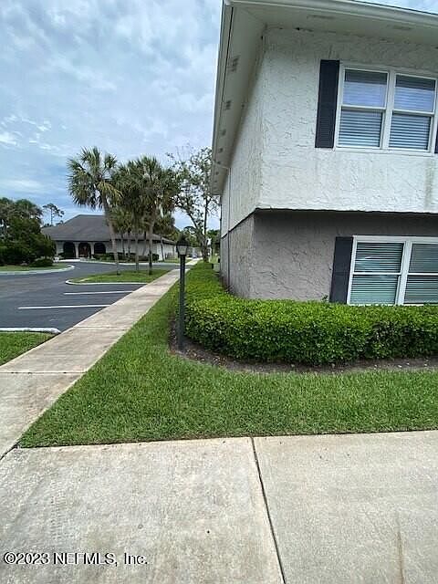 1st image of 695 A1a N Unit 113