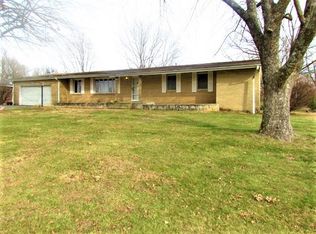 320 Lundh Blvd, Marshfield, MO 65706
