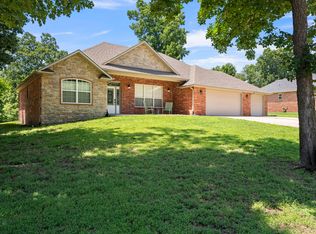 1308 Park Pl, Grove, OK 74344