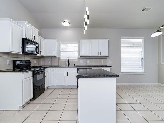 3rd image of 11514 Stonepine Meadow Ct