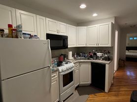 409 1st St, Hoboken, NJ