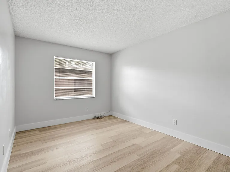 1283 Pierce St #2 — Photo 11