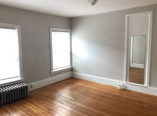 371 Angell St #4, Providence, RI 02906