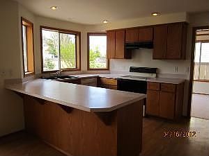 4th image of 9203 73rd Street Ct SW