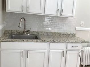 1589 Fairfield Ave APT 11, Bridgeport, CT 06605