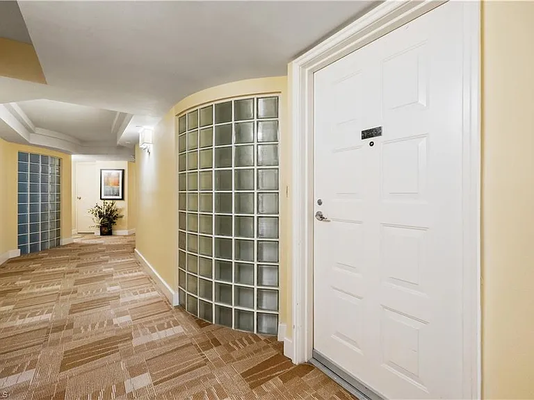 4651 Gulf Shore Blvd N #1805 — Photo 2