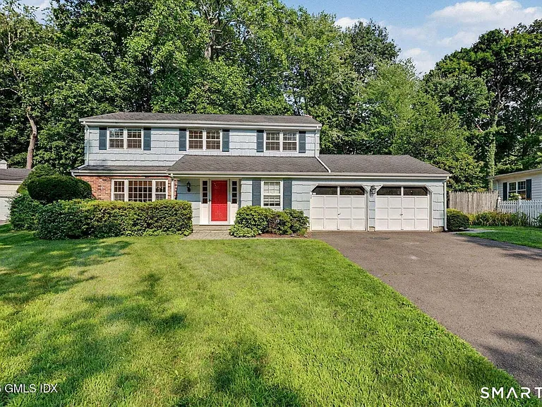 26 Revere Rd — Photo 2