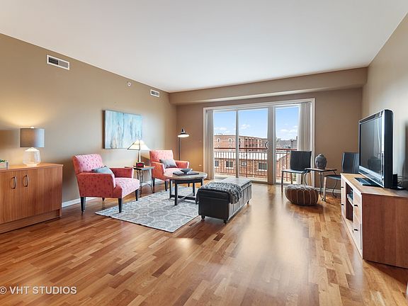 3rd image of 476 Alles St Unit 506