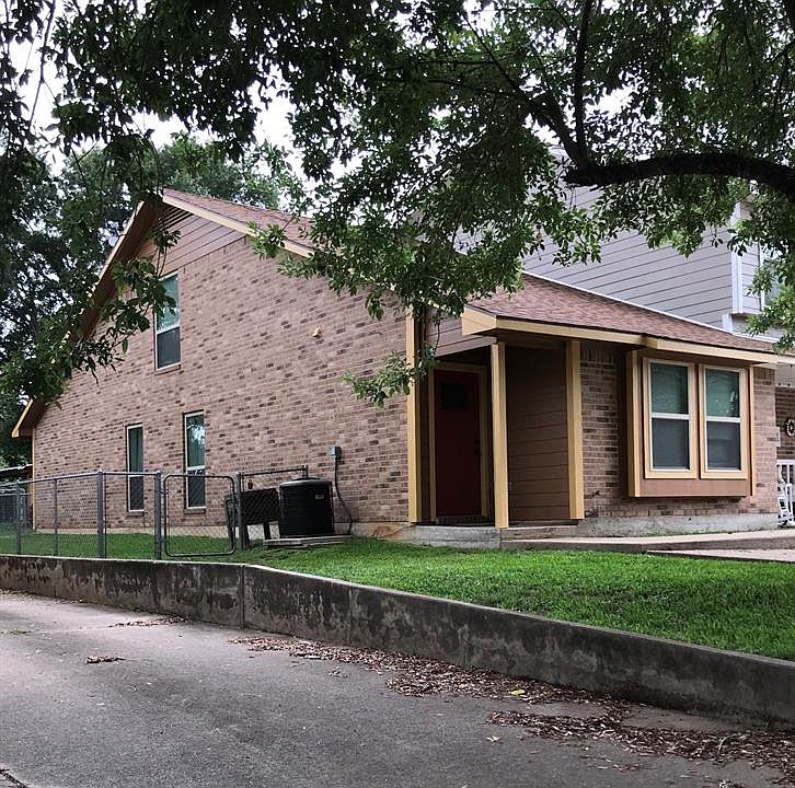 1st image of 106A Briarwood Ln