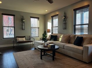 3533 New Town Lake Dr, Saint Charles, MO 63301