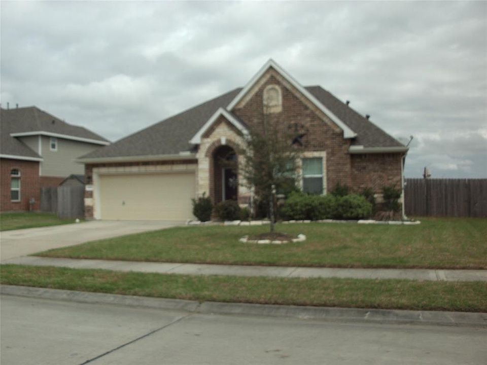 1st image of 9606 Wincrest Dr