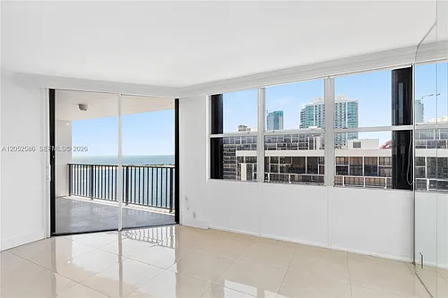 1901 Brickell Ave Photo 1 1901 Brickell Ave Photo 1