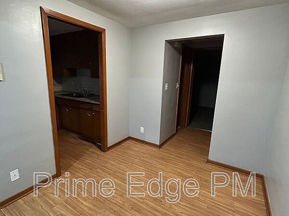 3rd image of 1731 D St #2