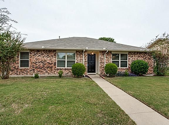2nd image of 3248 Santana Ln