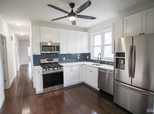 26 Van Rensselear St APT 2, Belleville, NJ 07109