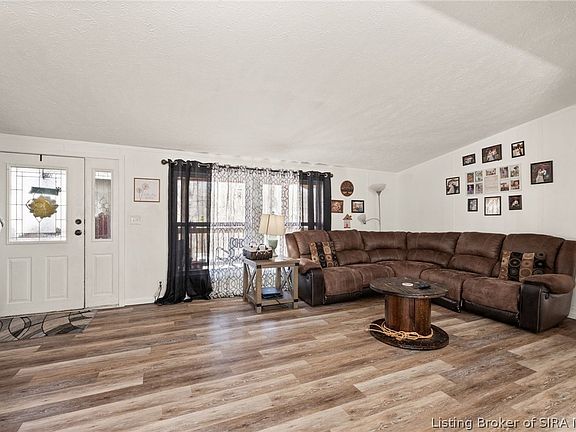 4th image of 465 S Whiskey Run Ranch Road