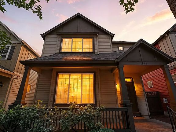 4th image of 2504 Oak Hill Cir #21