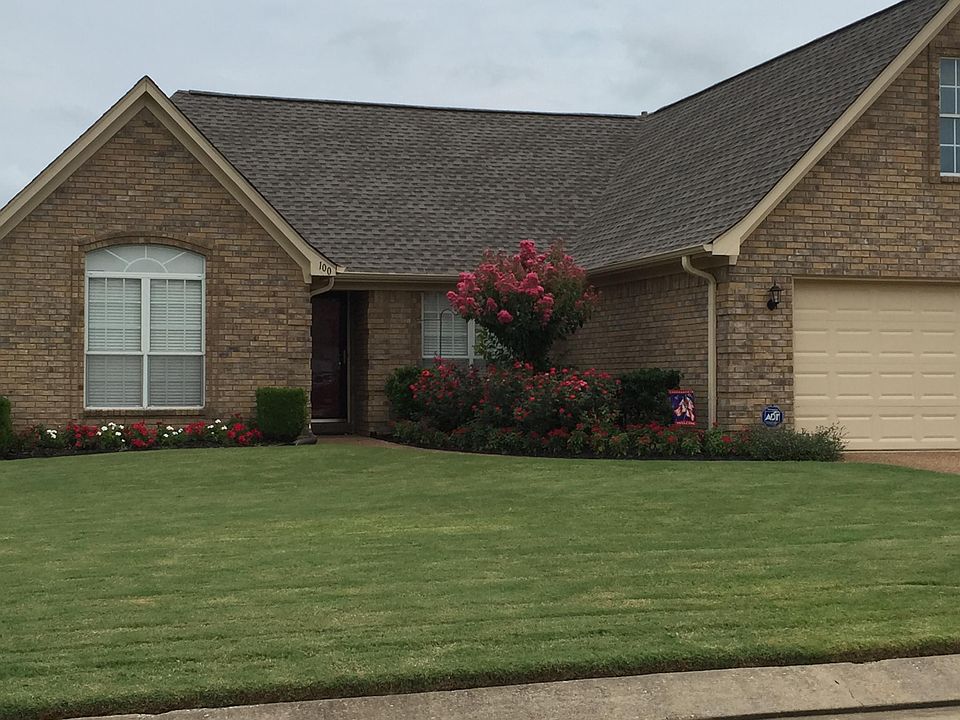 1st image of 100 Winding Creek Dr