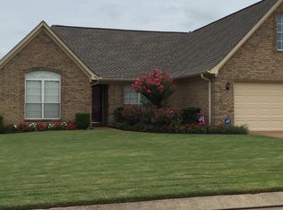 100 Winding Creek Dr, Oakland, TN 38060