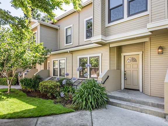 5th image of 991 La Mesa Ter Unit C
