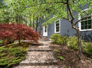 23 Holt Rd, Amherst, NH 03031