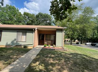 222 Medford Ct UNIT E, Manalapan, NJ 07726