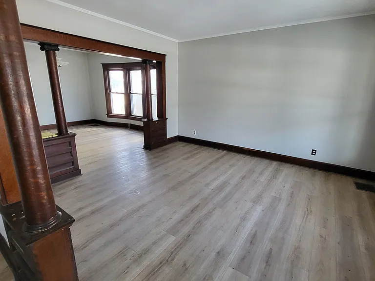 852 N Rural St — Photo 5