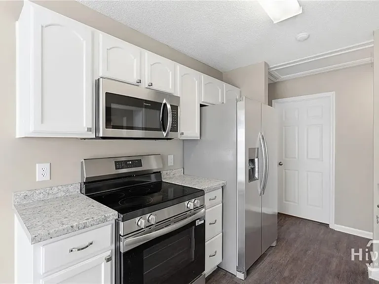 148 Silverton Rd — Photo 10