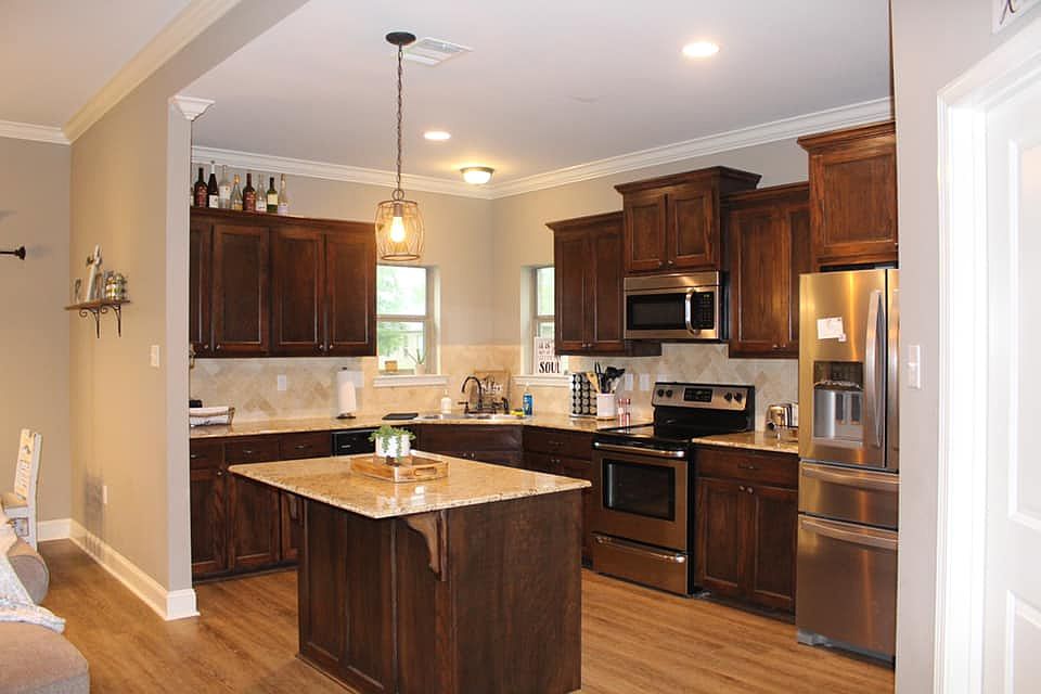 1st image of 19284 Plantation Trace Dr