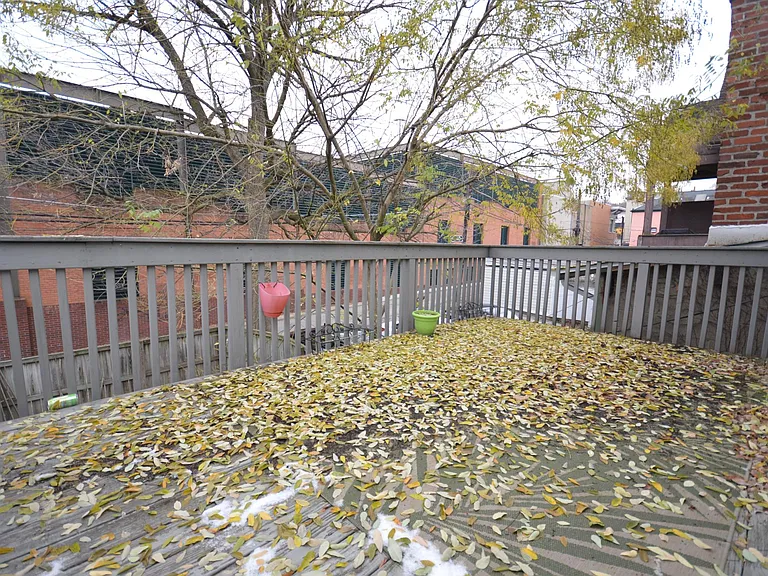 717 Copeland St — Photo 24