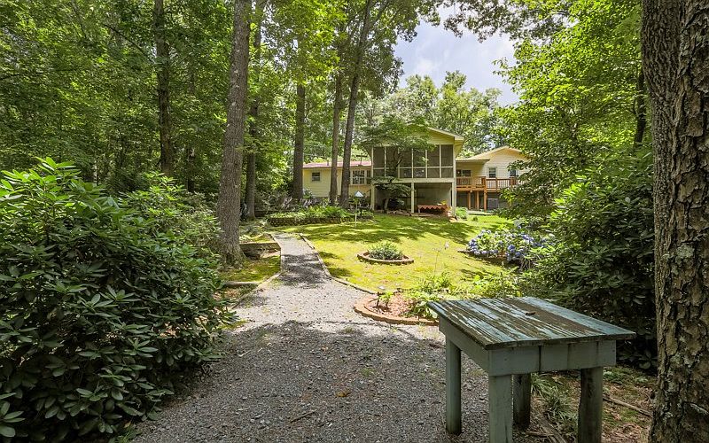 1st image of 291 Dogwood Dr