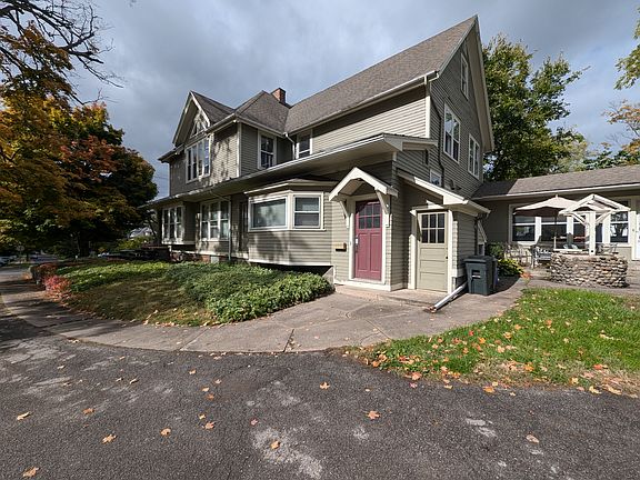 2nd image of 176 N Main St Unit 2
