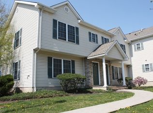 36B Henry St, Somerset, NJ 08873