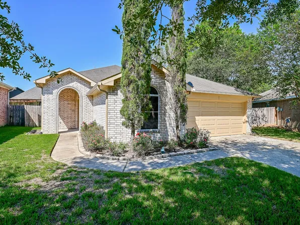 719 Levi Bnd, Magnolia, TX 77354
