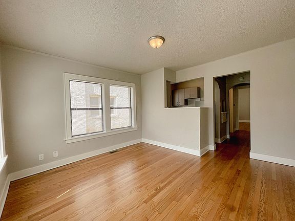 2nd image of 831 East Dr #2