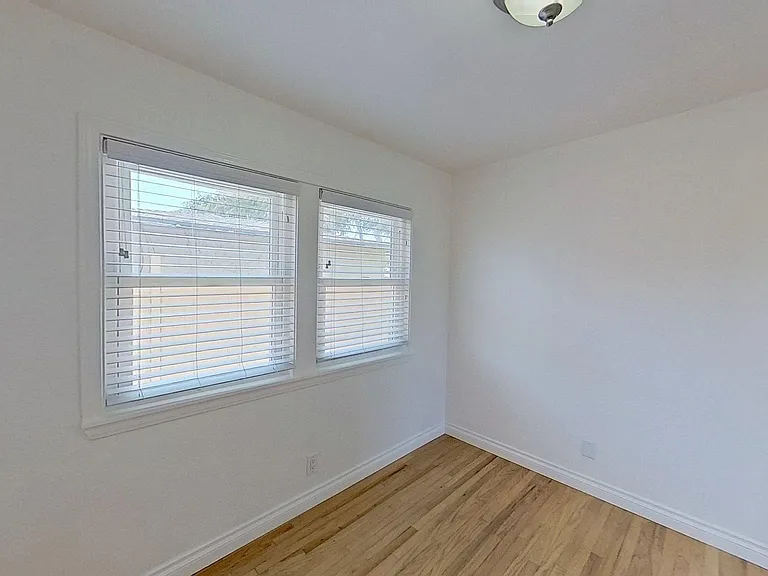 420 Adlena Dr — Photo 19