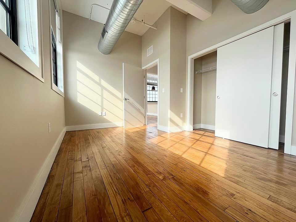 1st image of 170 Florida St #1