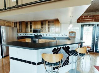 1831 Sidney St APT H, Saint Louis, MO 63104