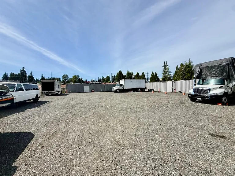12826 Avondale Way — Photo 4
