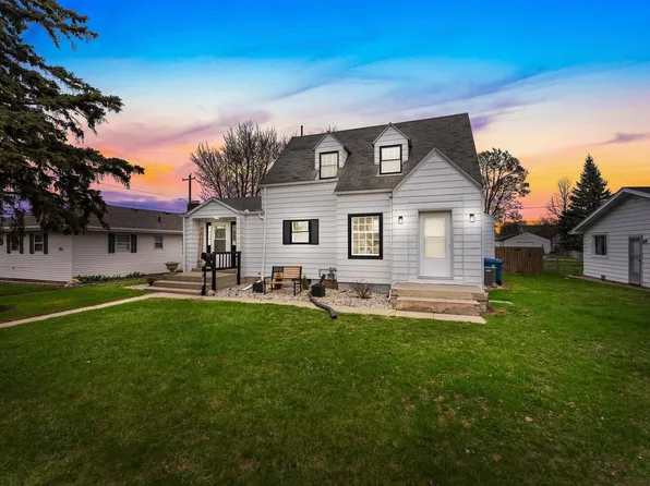 709 Park Ave, New Haven, IN 46774